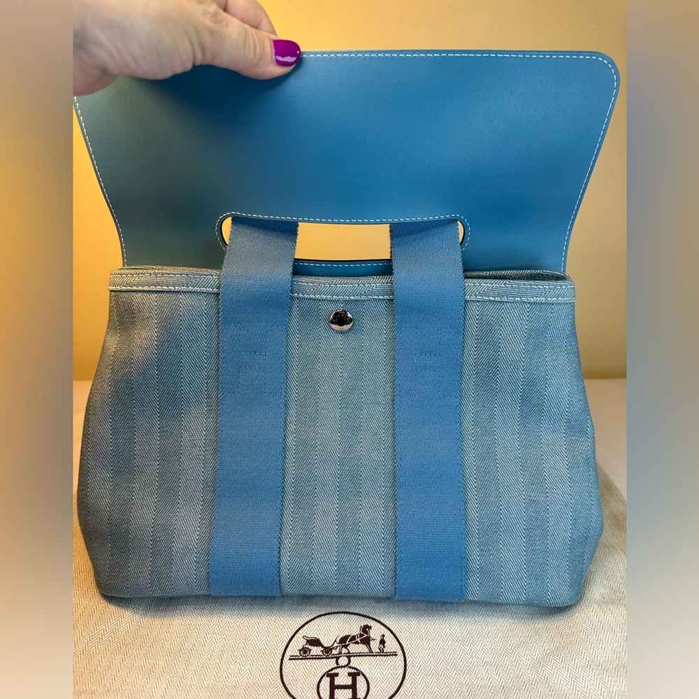 Hermes Valparaiso PM Bag Blue Chevron Canvas Blue Leather, Pouch, Dustbag COA - Picture 13 of 17